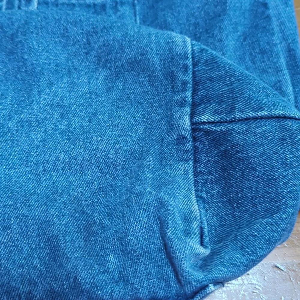 Baggu Giant Pocket Denim Tote - Picture 8 of 9